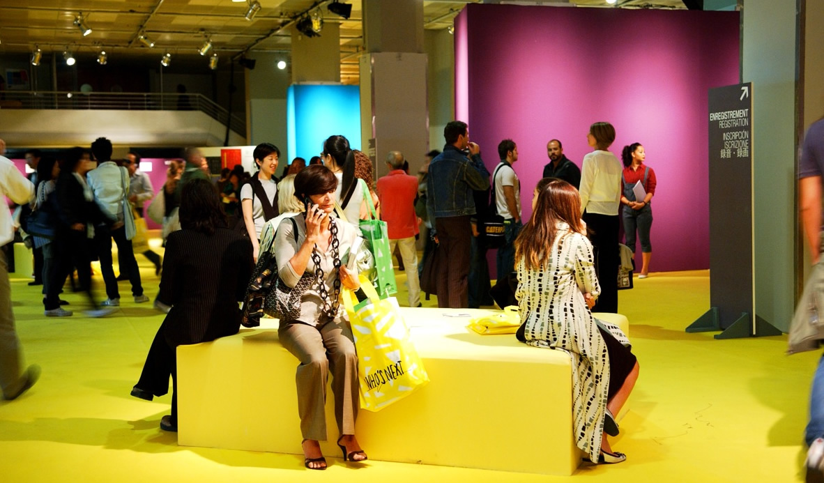WHO’S NEXT — International fashion fair — original document